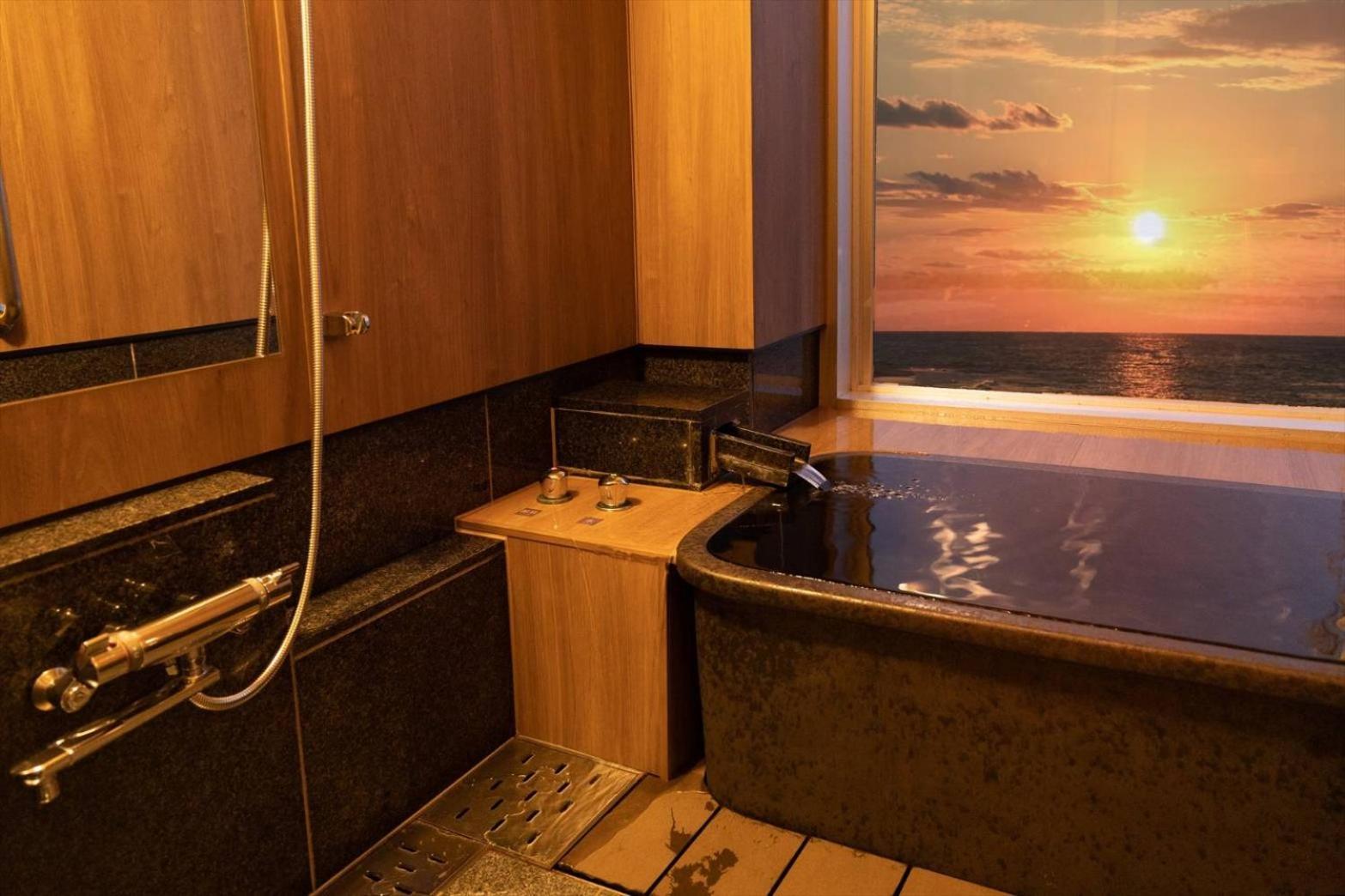Ikkyu -seaside Hotel- 3*