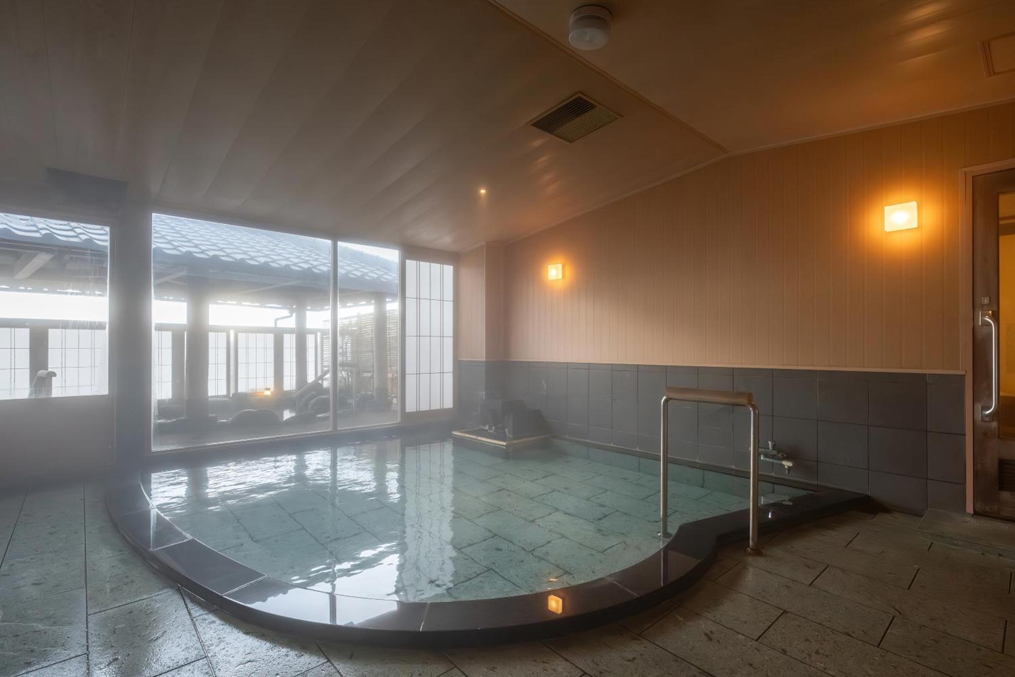 Ikkyu -seaside Hotel- 旅館 鶴岡市